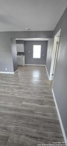 1040 Clower San Antonio TX 78201