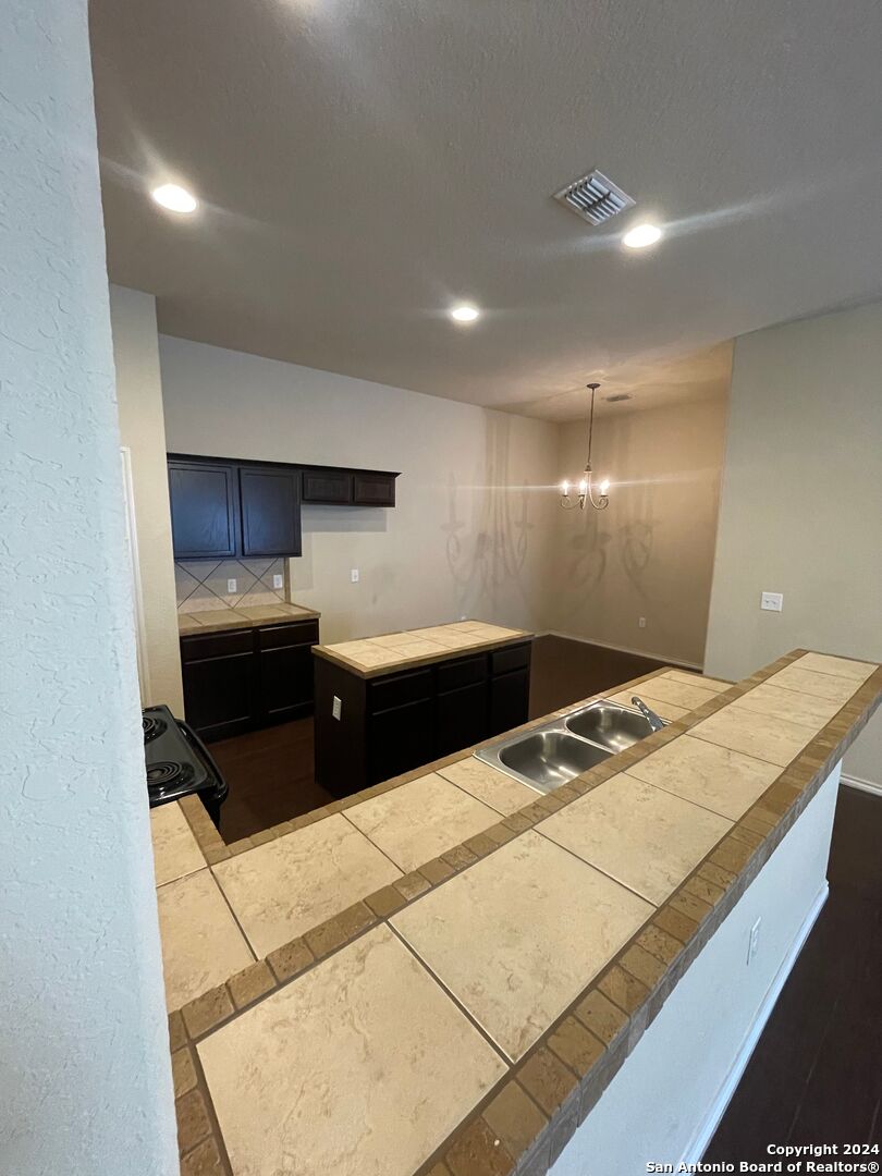 713/717 Creekside Circle New Braunfels TX 78130