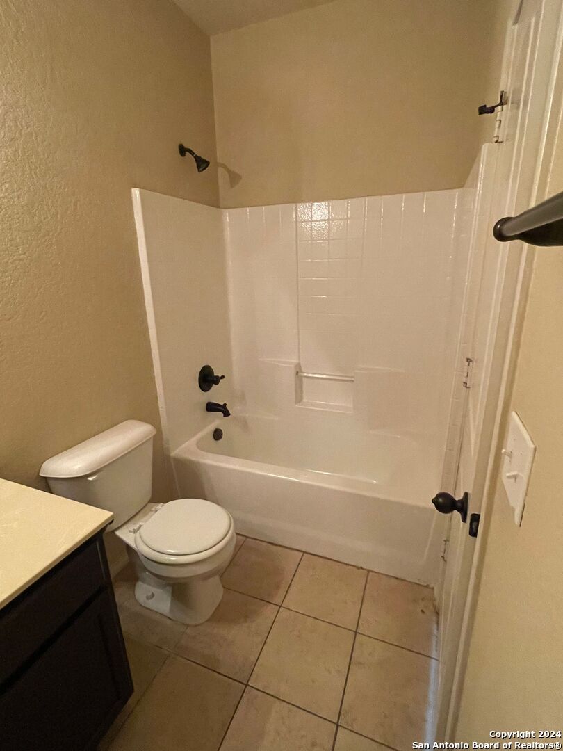 713/717 Creekside Circle New Braunfels TX 78130