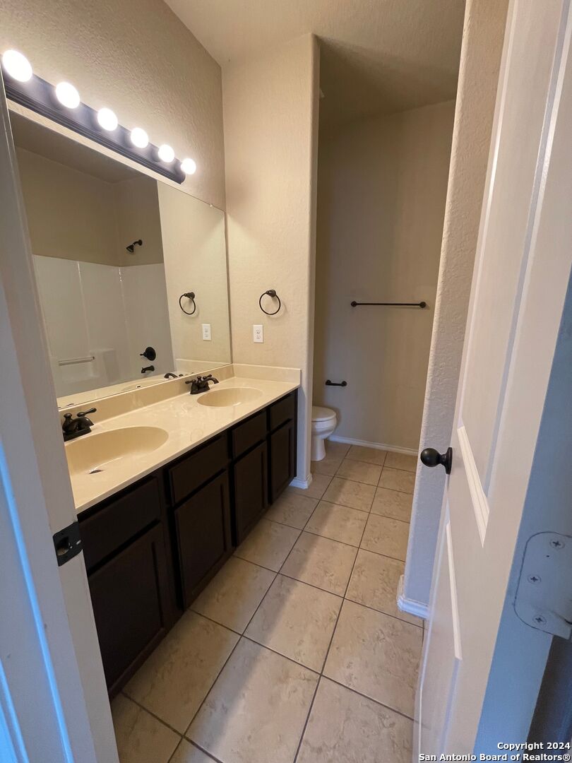 713/717 Creekside Circle New Braunfels TX 78130