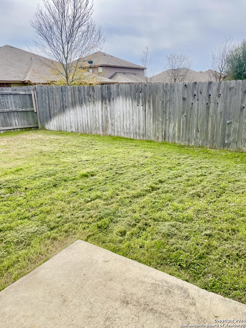 713/717 Creekside Circle New Braunfels TX 78130