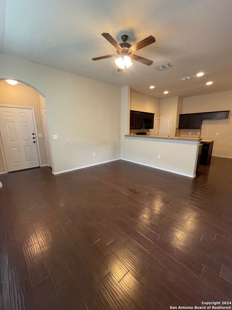713/717 Creekside Circle New Braunfels TX 78130