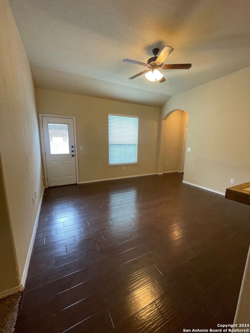 713/717 Creekside Circle New Braunfels TX 78130