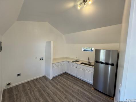 25315 Lynda Sue San Antonio TX 78257