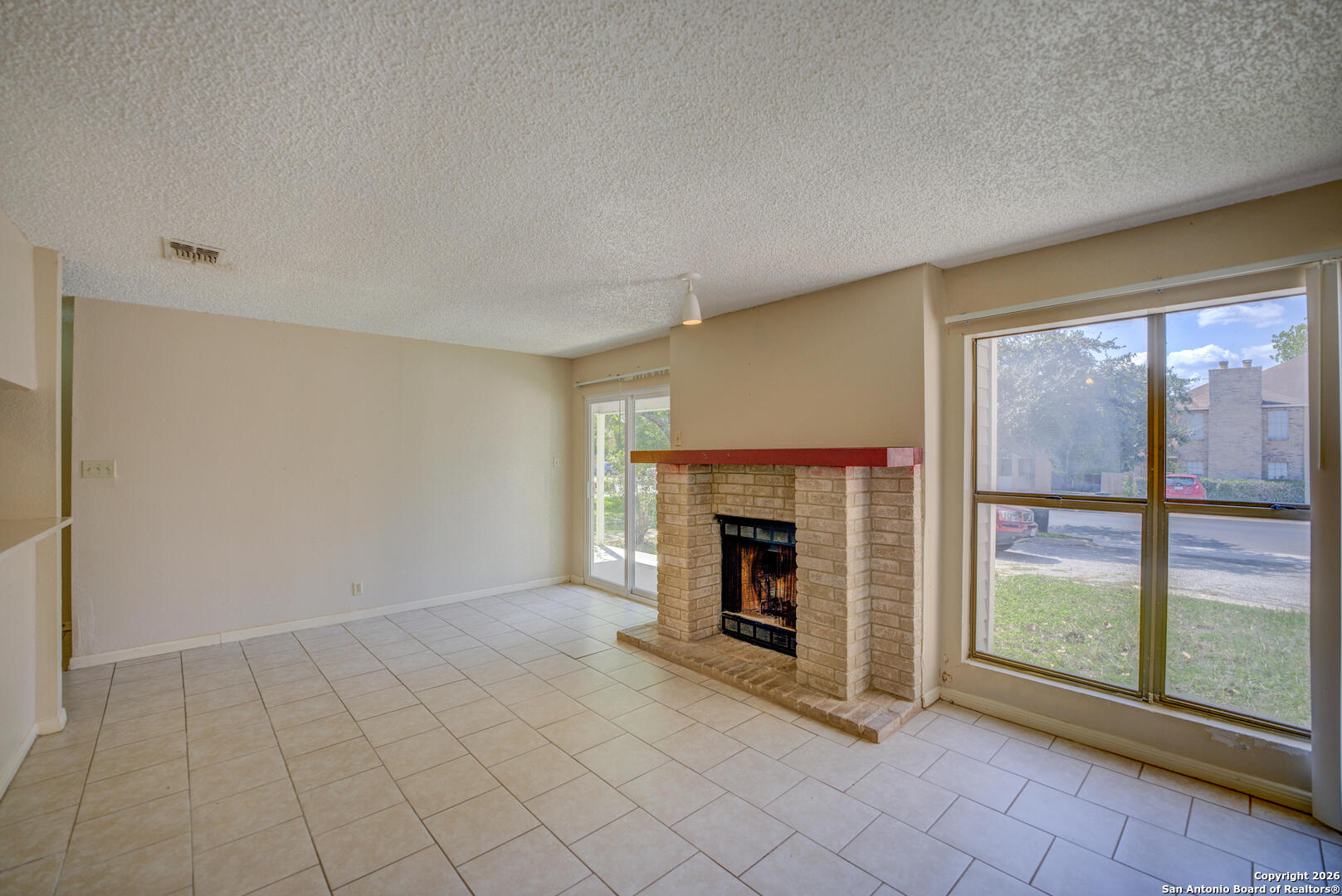 7528 Windsor Oaks San Antonio TX 78239