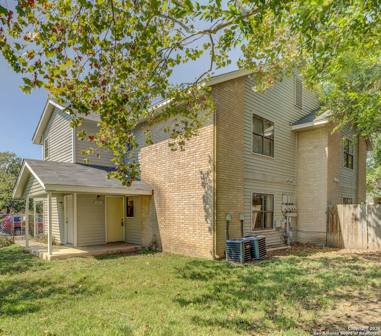 7528 Windsor Oaks San Antonio TX 78239