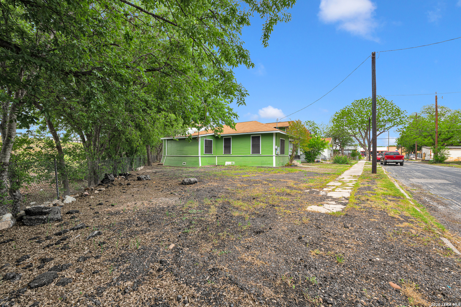 427 & 431 Dunning San Antonio TX 78210