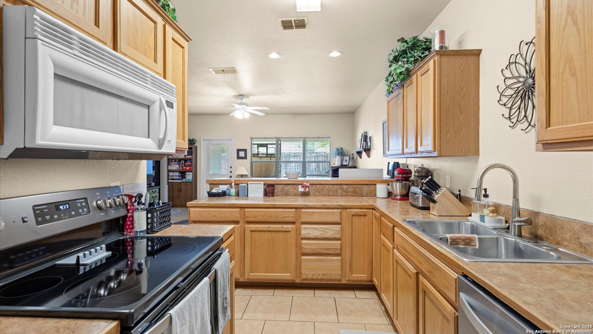 3021/3023 Douglas Fir New Braunfels TX 78130