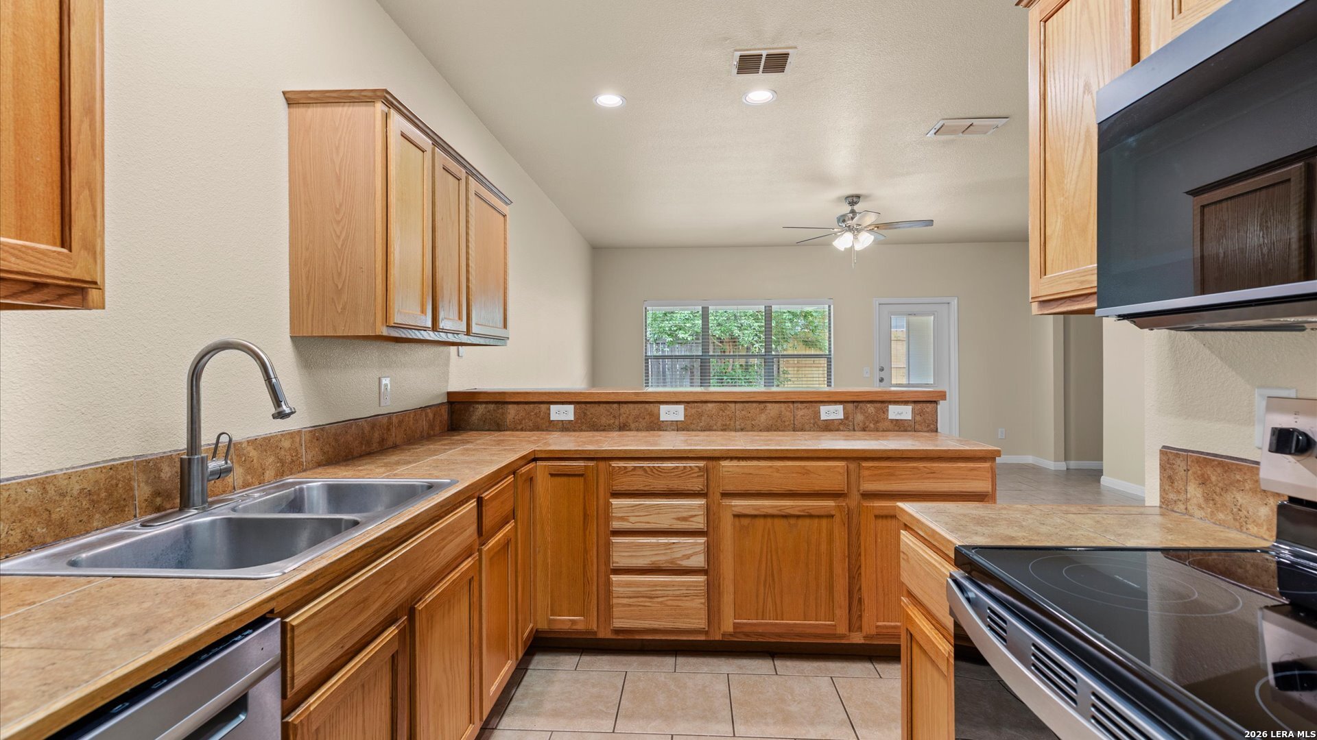 3021/3023 Douglas Fir New Braunfels TX 78130