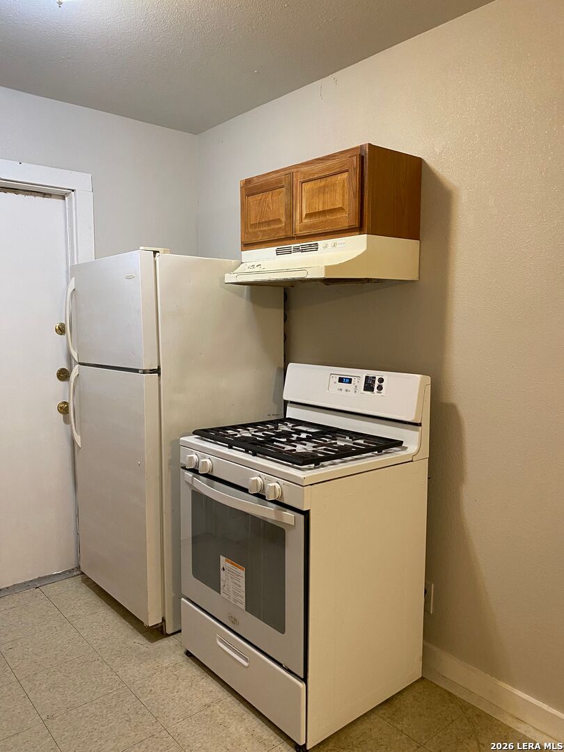 3032 Weir San Antonio TX 78226