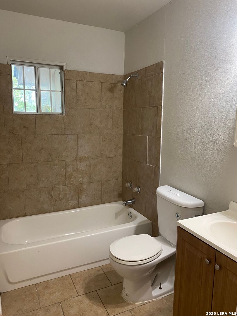 3032 Weir San Antonio TX 78226