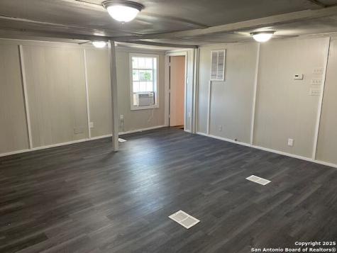 128 Winship Road Pleasanton TX 78064