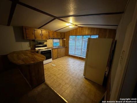 128 Winship Road Pleasanton TX 78064