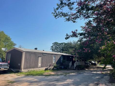 128 Winship Road Pleasanton TX 78064