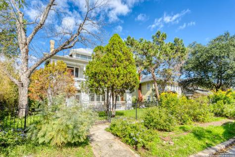235 W Mistletoe Avenue San Antonio TX 78212
