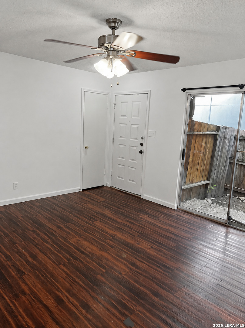 8922 Emerald Spring San Antonio TX 78250