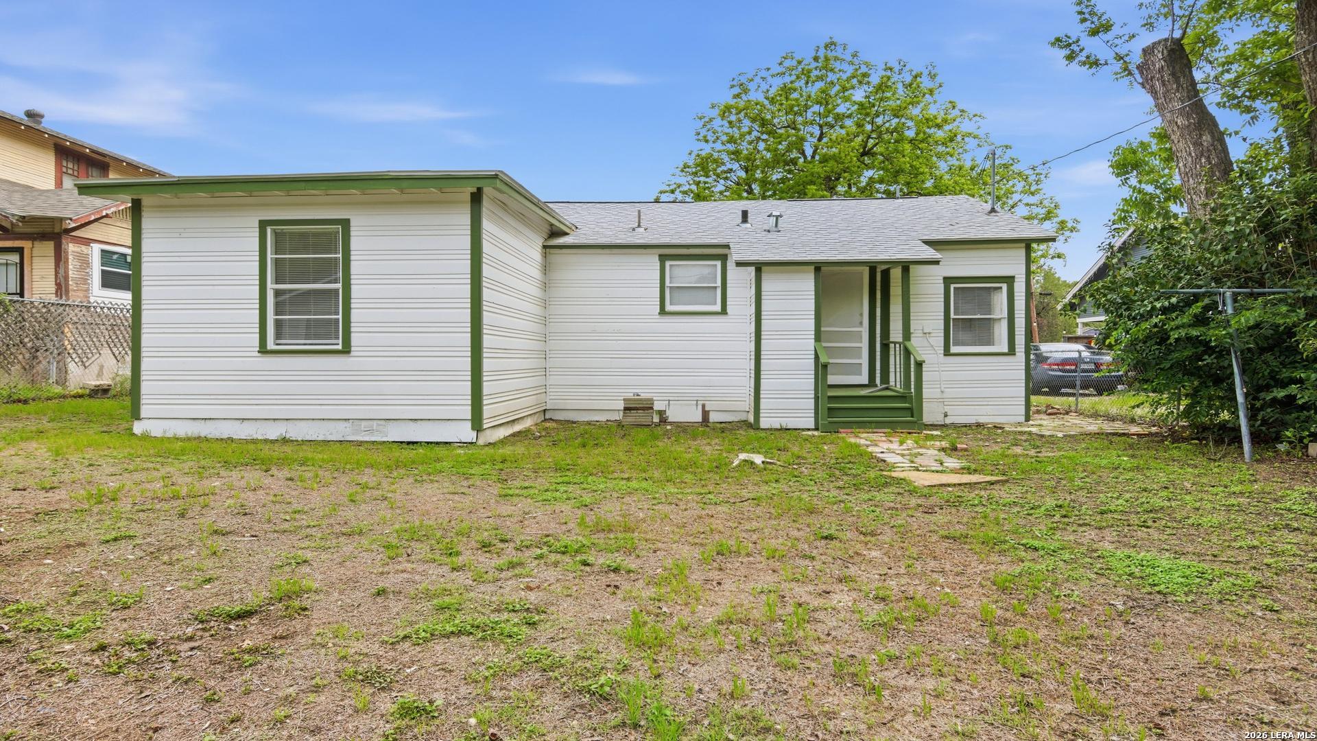 631 W Magnolia Avenue San Antonio TX 78212