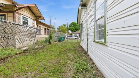 631 W Magnolia Avenue San Antonio TX 78212