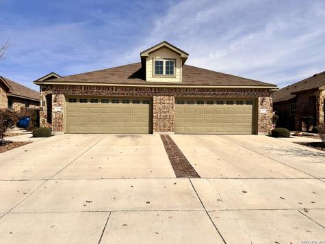 1155 - 1159 Creekside Orchard New Braunfels TX 78130
