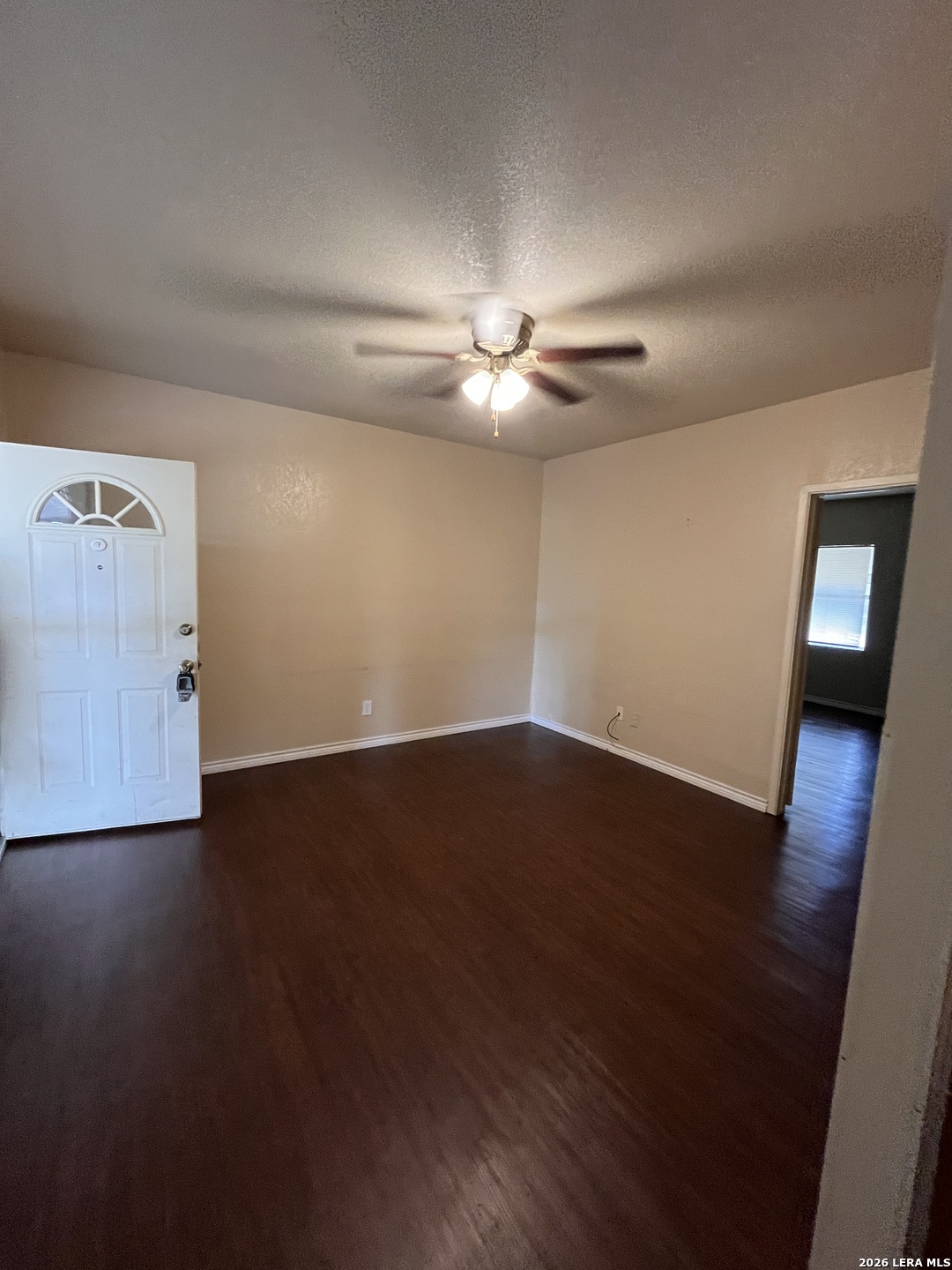6911 N Us Highway 281 Pleasanton TX 78064
