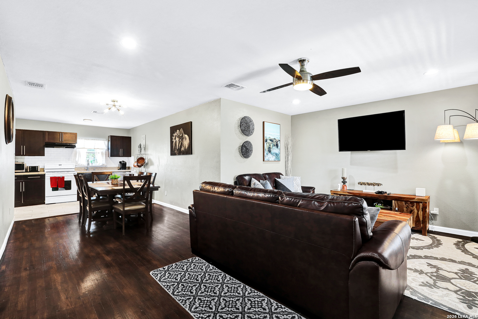 425 Parland San Antonio TX 78209