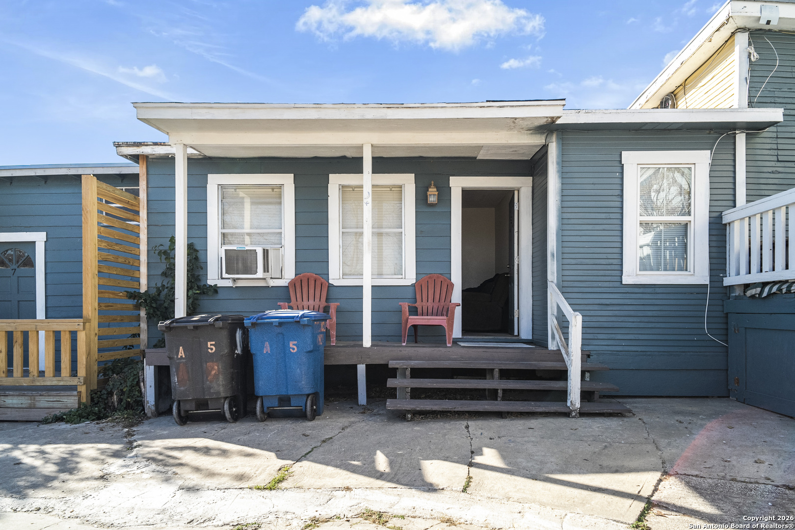 1110 W Ashby Place San Antonio TX 78201
