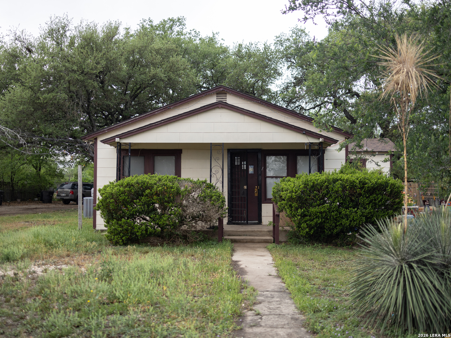 4714 E Southcross San Antonio TX 78222