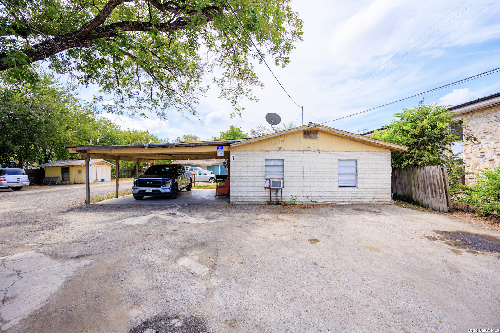 122 W Formosa San Antonio TX 78221
