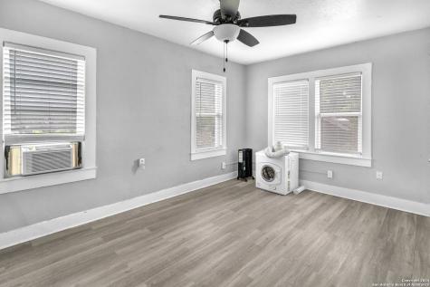 217 Lotus Street San Antonio TX 78210