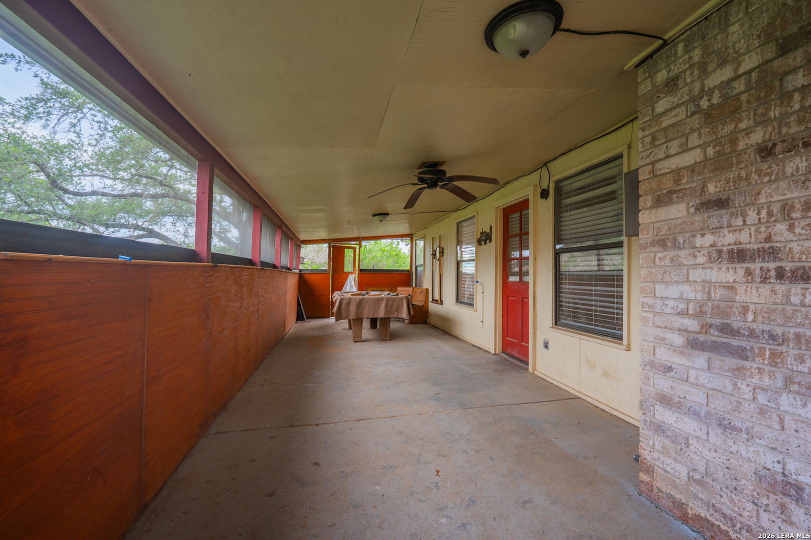 1002 River Oak Drive Seguin TX 78155