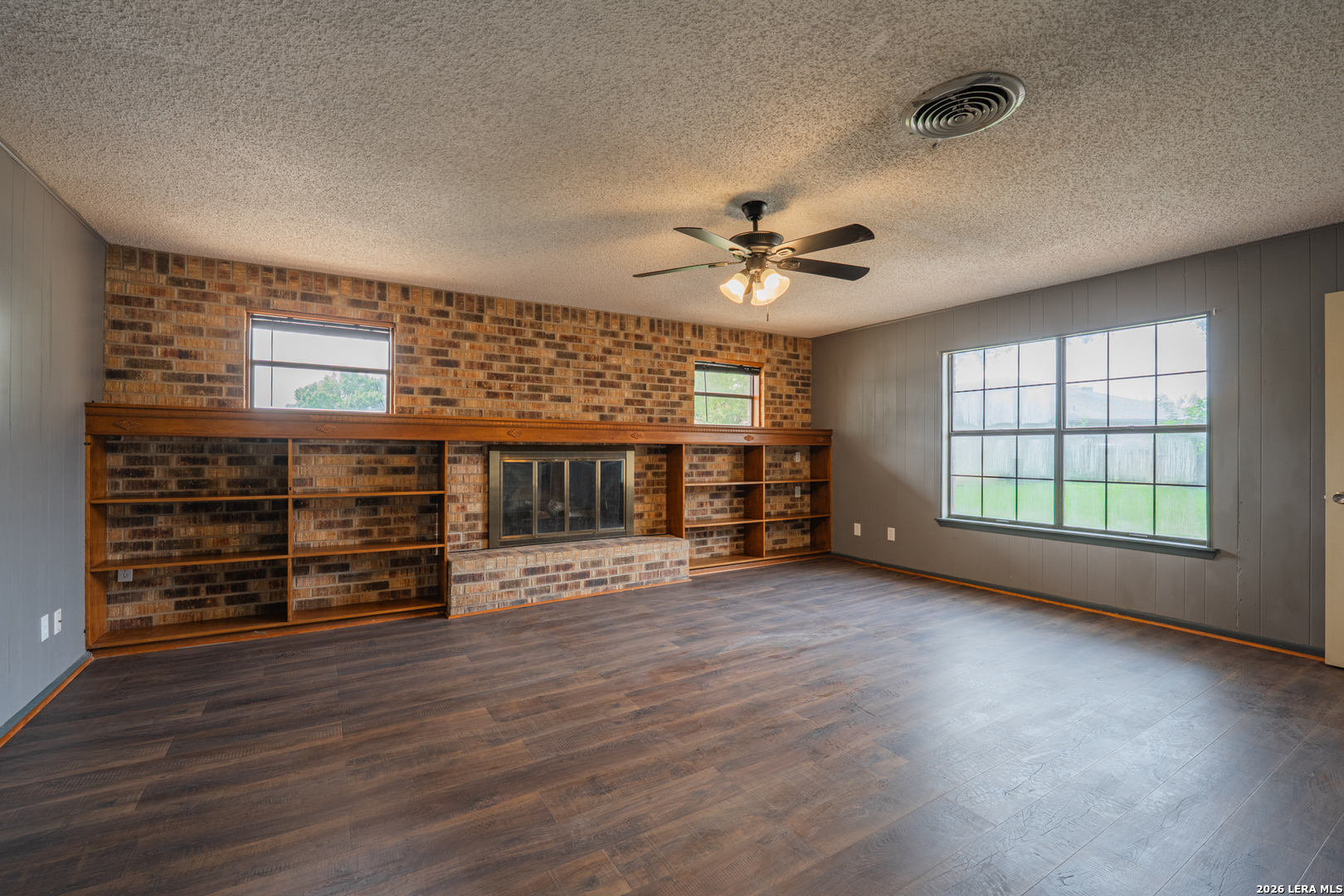 1002 River Oak Drive Seguin TX 78155