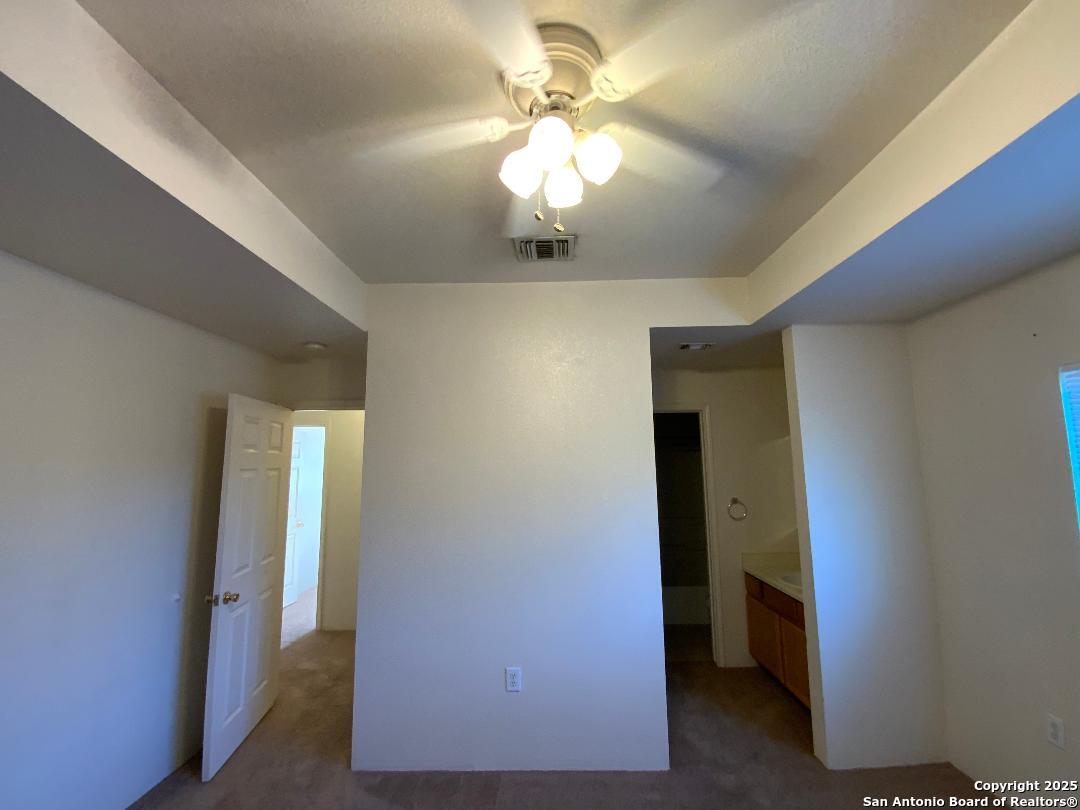 8915 Maverick Draw San Antonio TX 78250