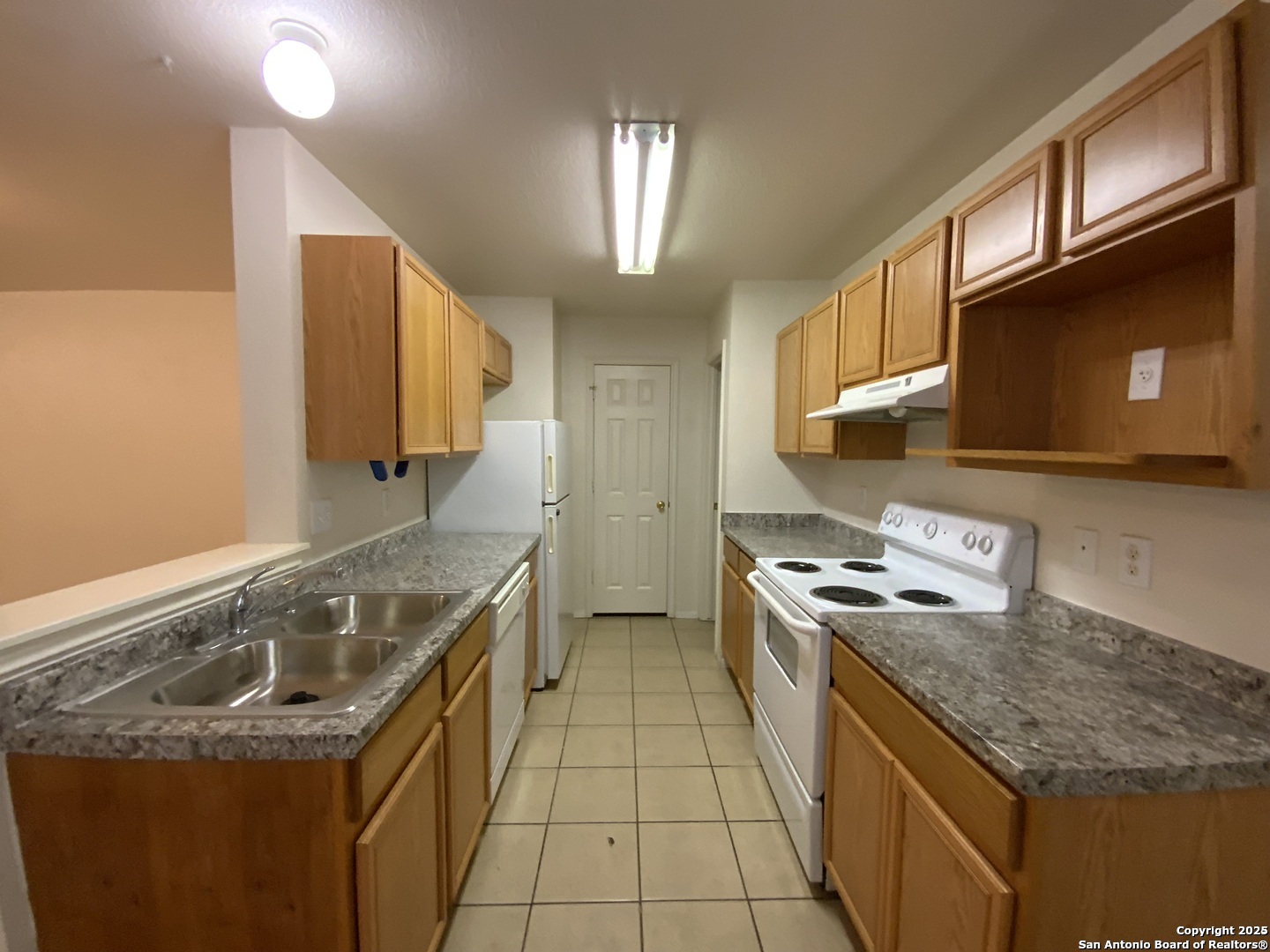 8915 Maverick Draw San Antonio TX 78250