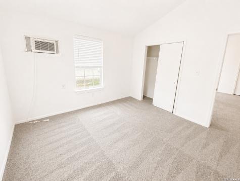 7810 Somerset San Antonio TX 78211