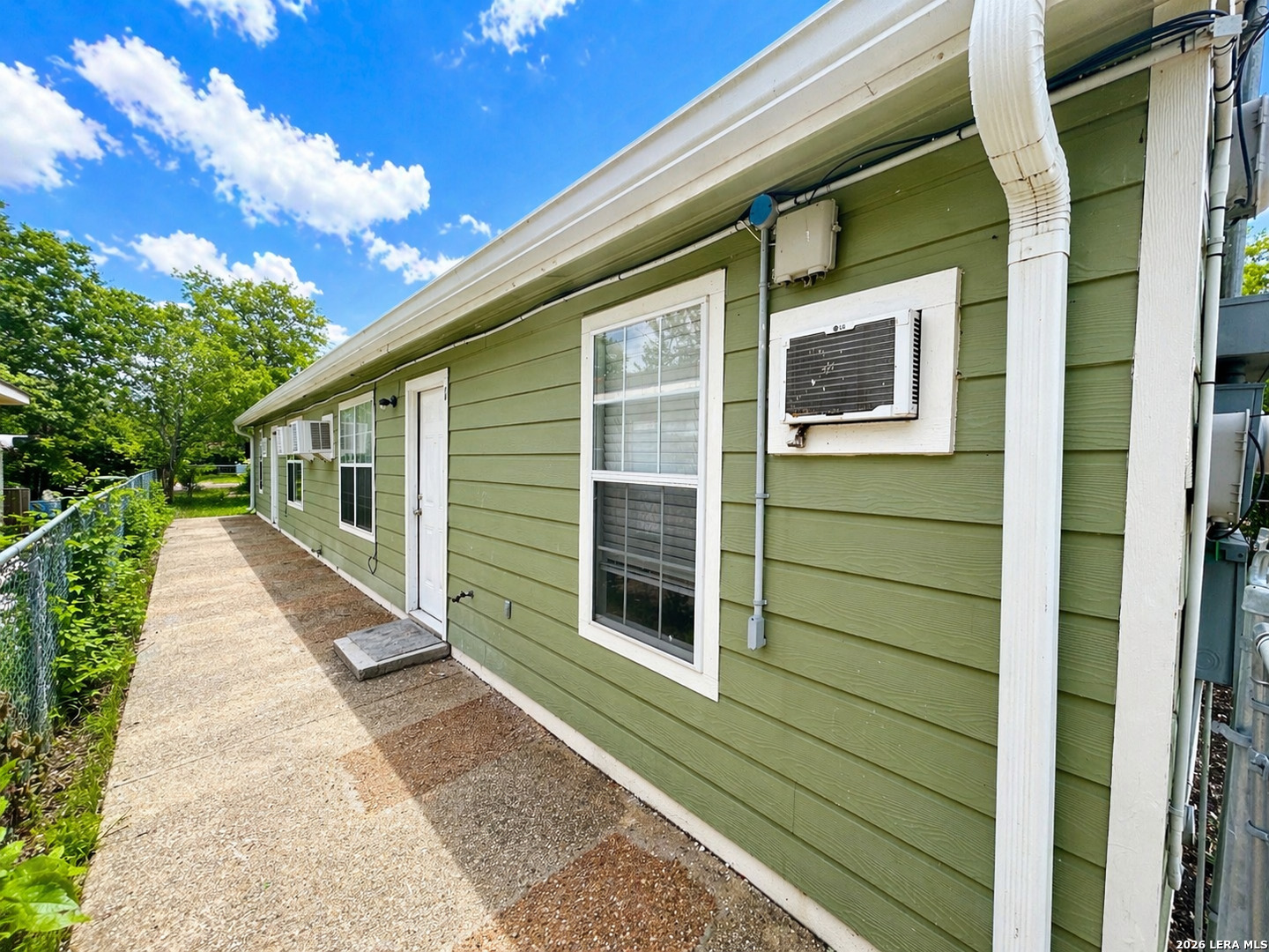 7810 Somerset San Antonio TX 78211