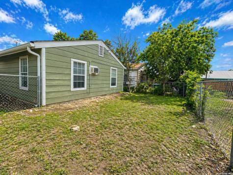 7810 Somerset San Antonio TX 78211