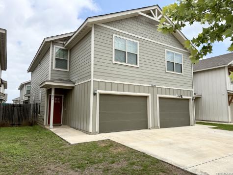 10343 Lynwood Branch San Antonio TX 78245
