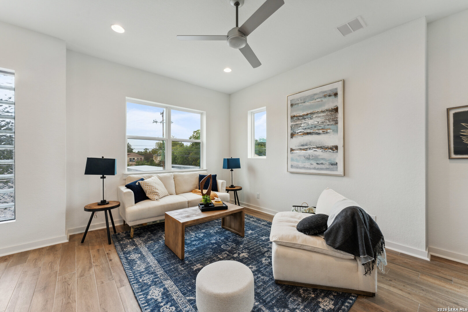 3214 N Elmendorf And 1735 Gramercy #201/301/302 San Antonio TX 78201