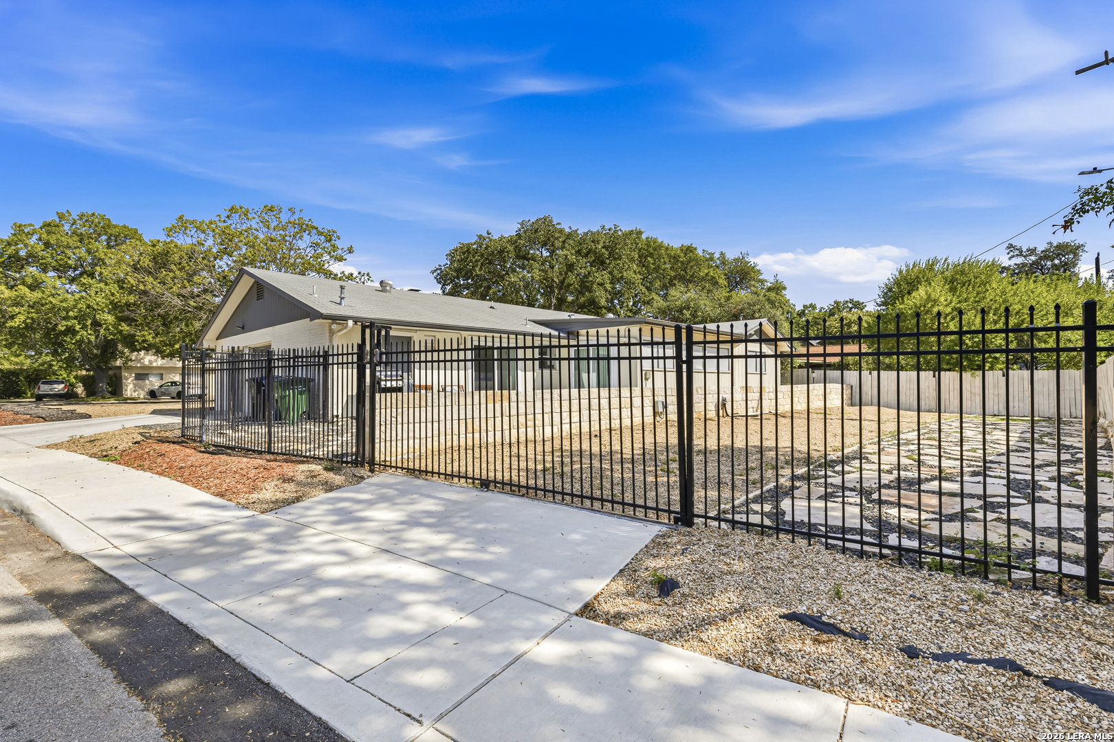 3002 Wroxton Road San Antonio TX 78217
