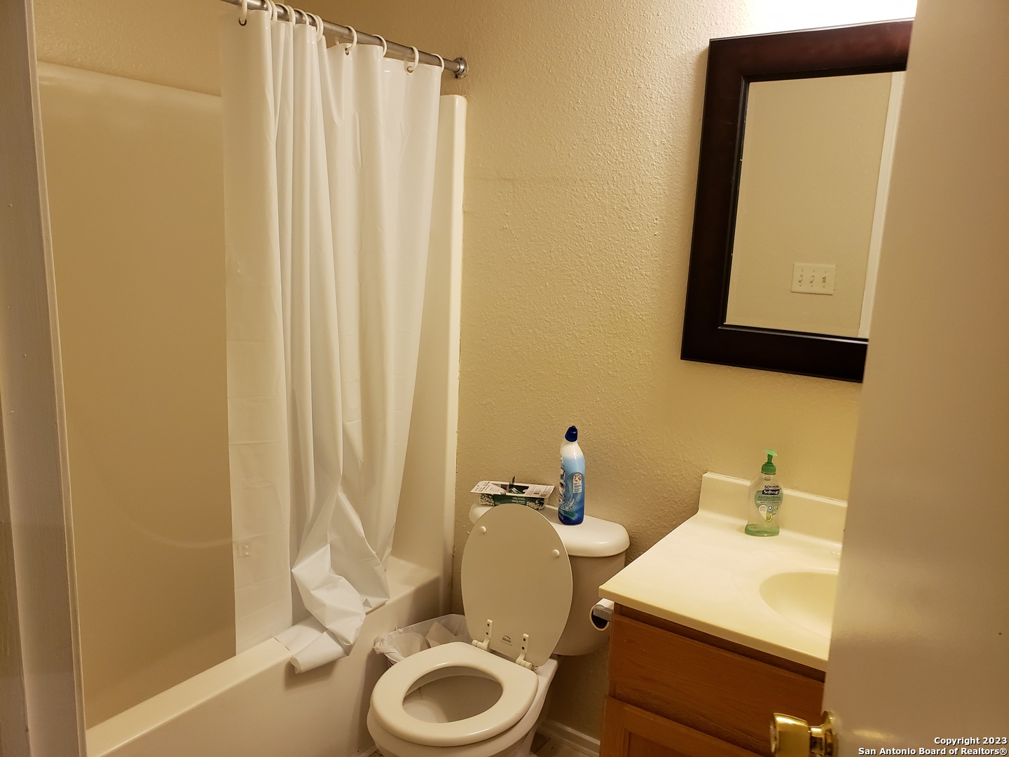 12227 - 12229 Maverick Bluff San Antonio TX 78247
