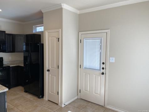 6870 Lakeview Drive San Antonio TX 78244