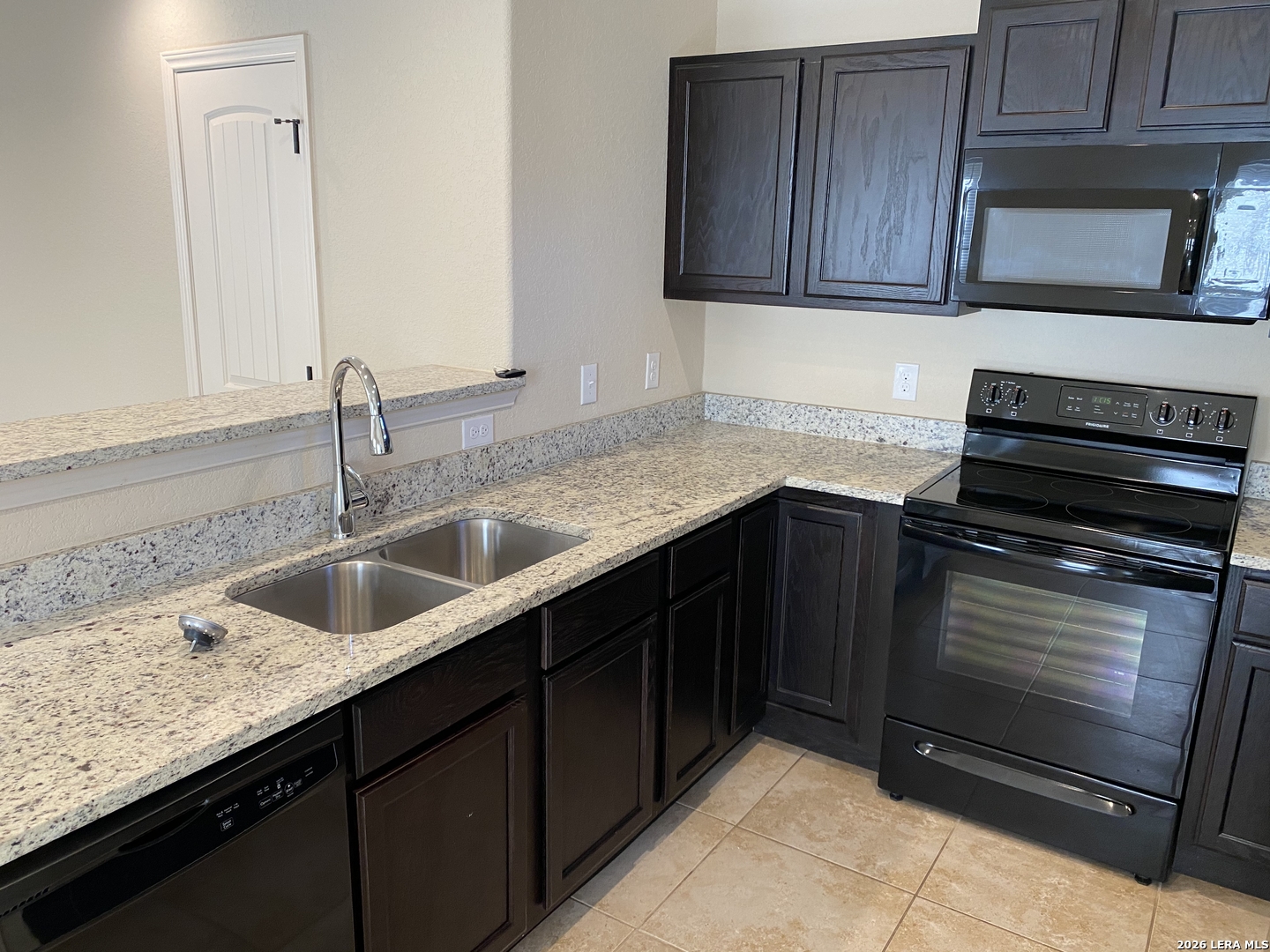 6870 Lakeview Drive San Antonio TX 78244