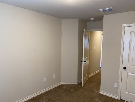 6870 Lakeview Drive San Antonio TX 78244