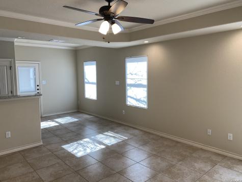 6870 Lakeview Drive San Antonio TX 78244