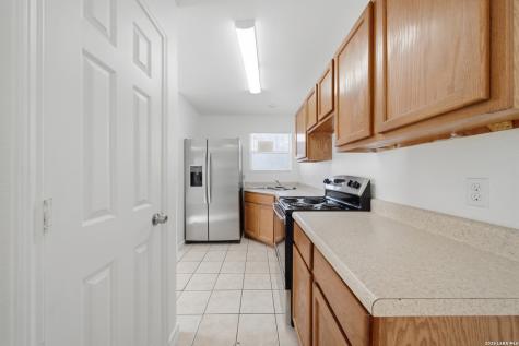414 W Harlan San Antonio TX 78214
