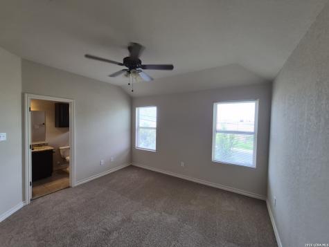 7113 Micayla Cove San Antonio TX 78244