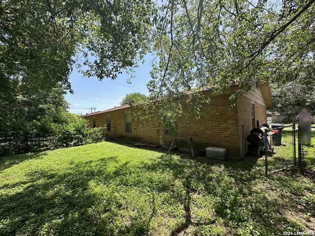 1525 Eichen New Braunfels TX 78130