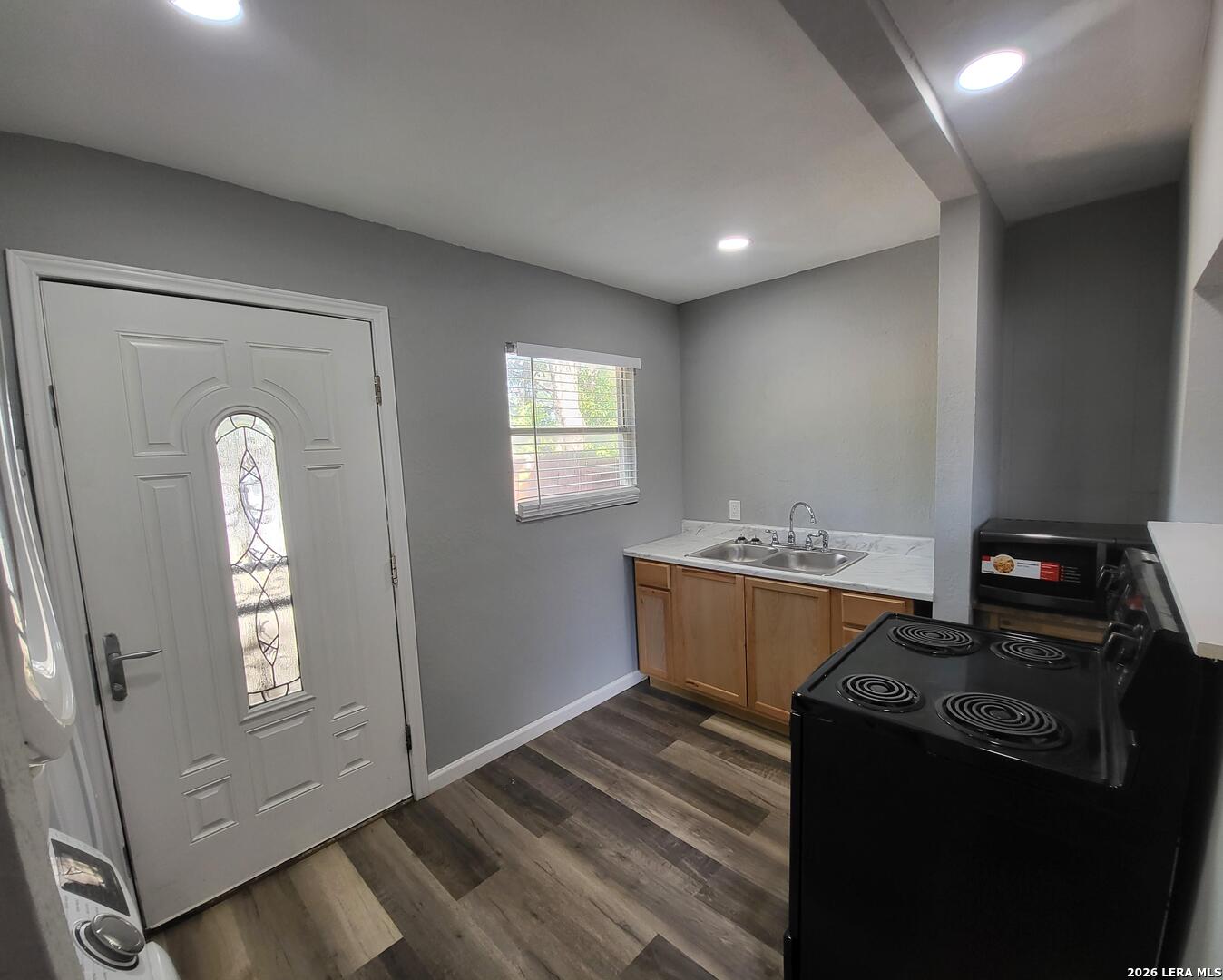 2443 W Huisache Avenue San Antonio TX 78228