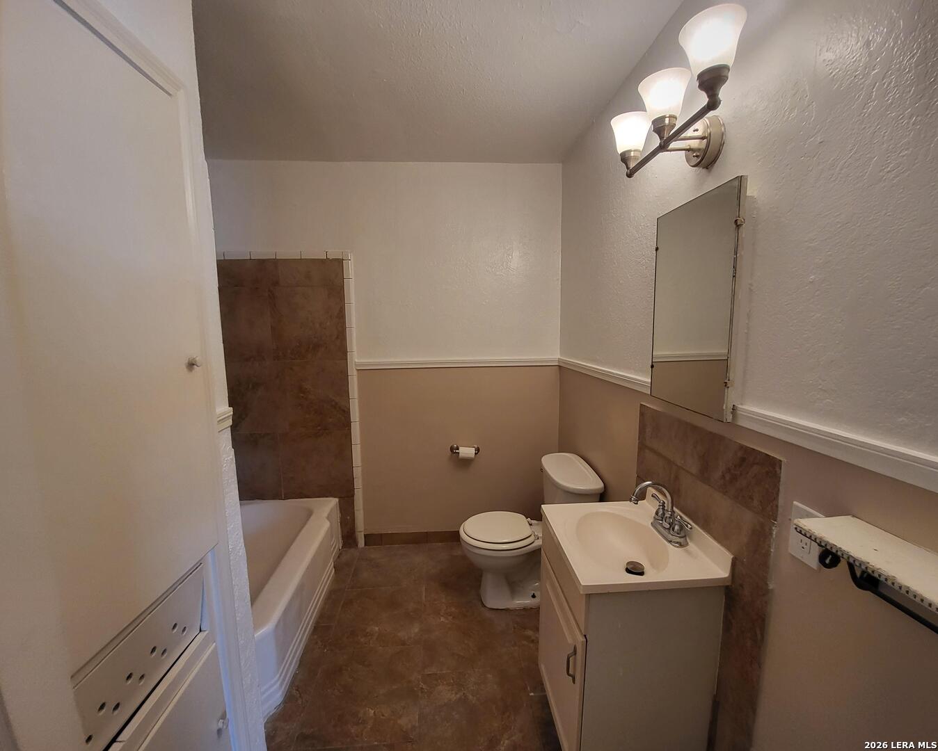 2443 W Huisache Avenue San Antonio TX 78228