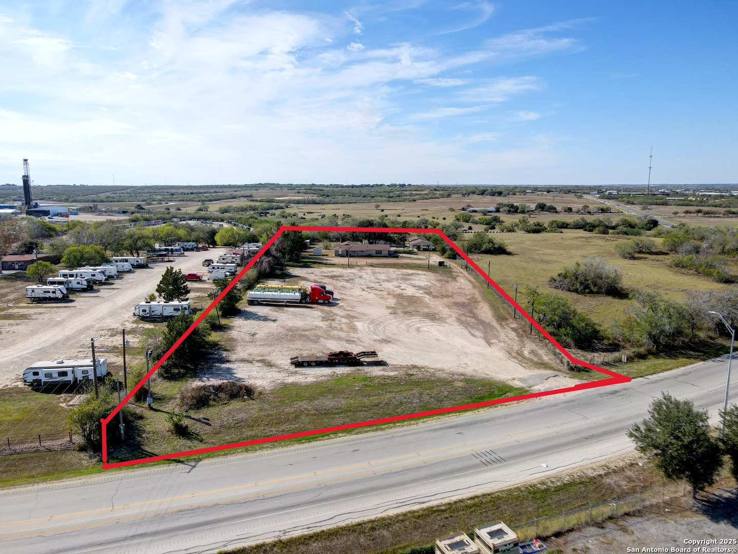298 Sh-239 Kenedy TX 78119